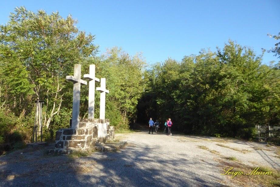 Gorizia riscopre la natura del Calvario, in 450 alla prima marcia sul monte